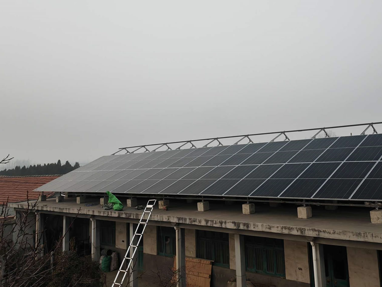 升天县鲤城街路木兰滨河新村户用屋顶光伏项目